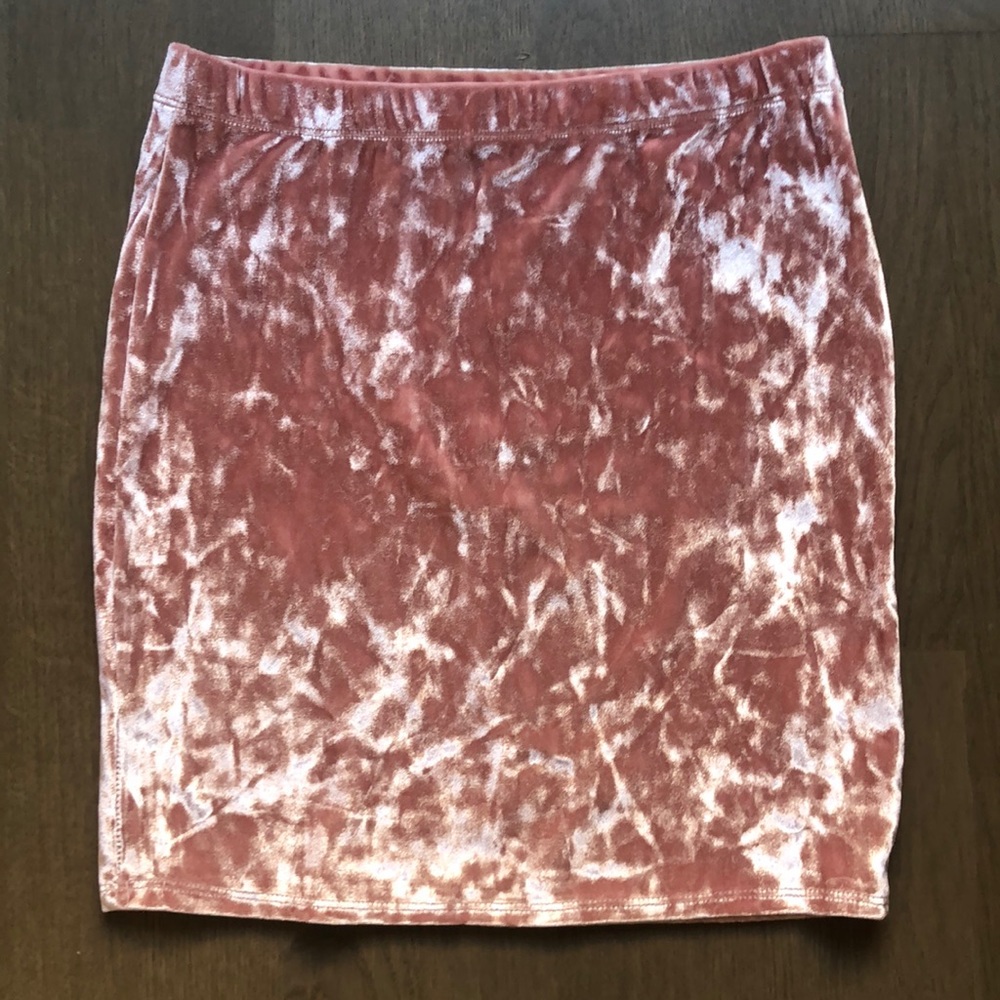Missguided Crushed Velvet Skirt